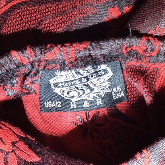 Queen of hearts! Red and black H&R dress! - Picture 6 of 12